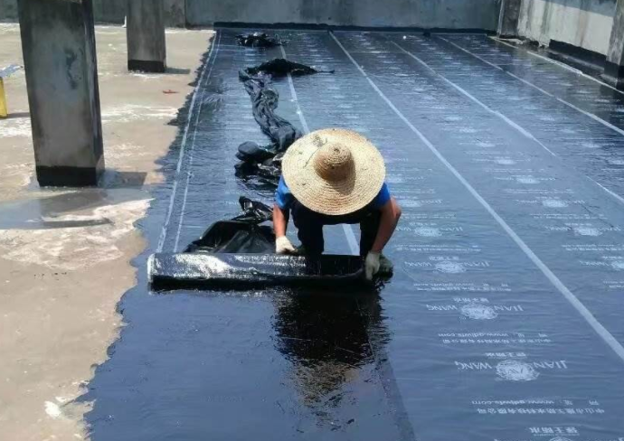 南京楼顶漏水补漏哪家好